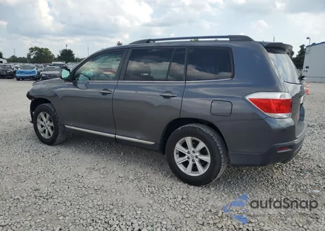 2011 Toyota Highlander Base из США, поврежденный, VIN 5TDZK3EH6BS024997
